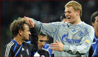 中超联赛的 中超联赛的