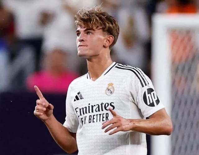 的首发左截 的首发左截