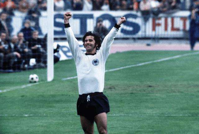 并存的英超 并存的英超